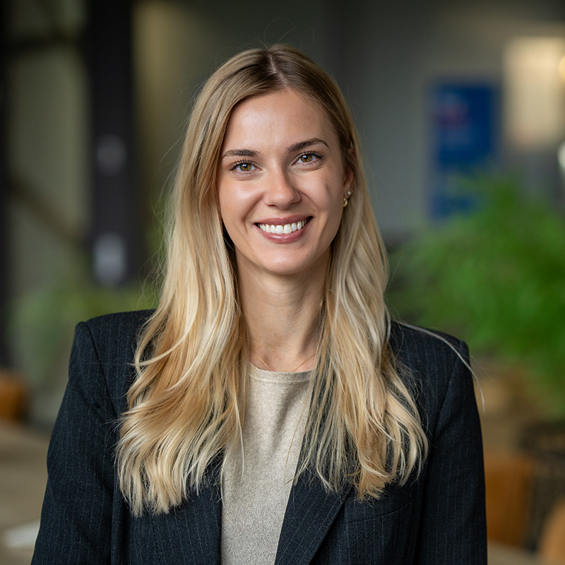 Dr. Anna Wittich